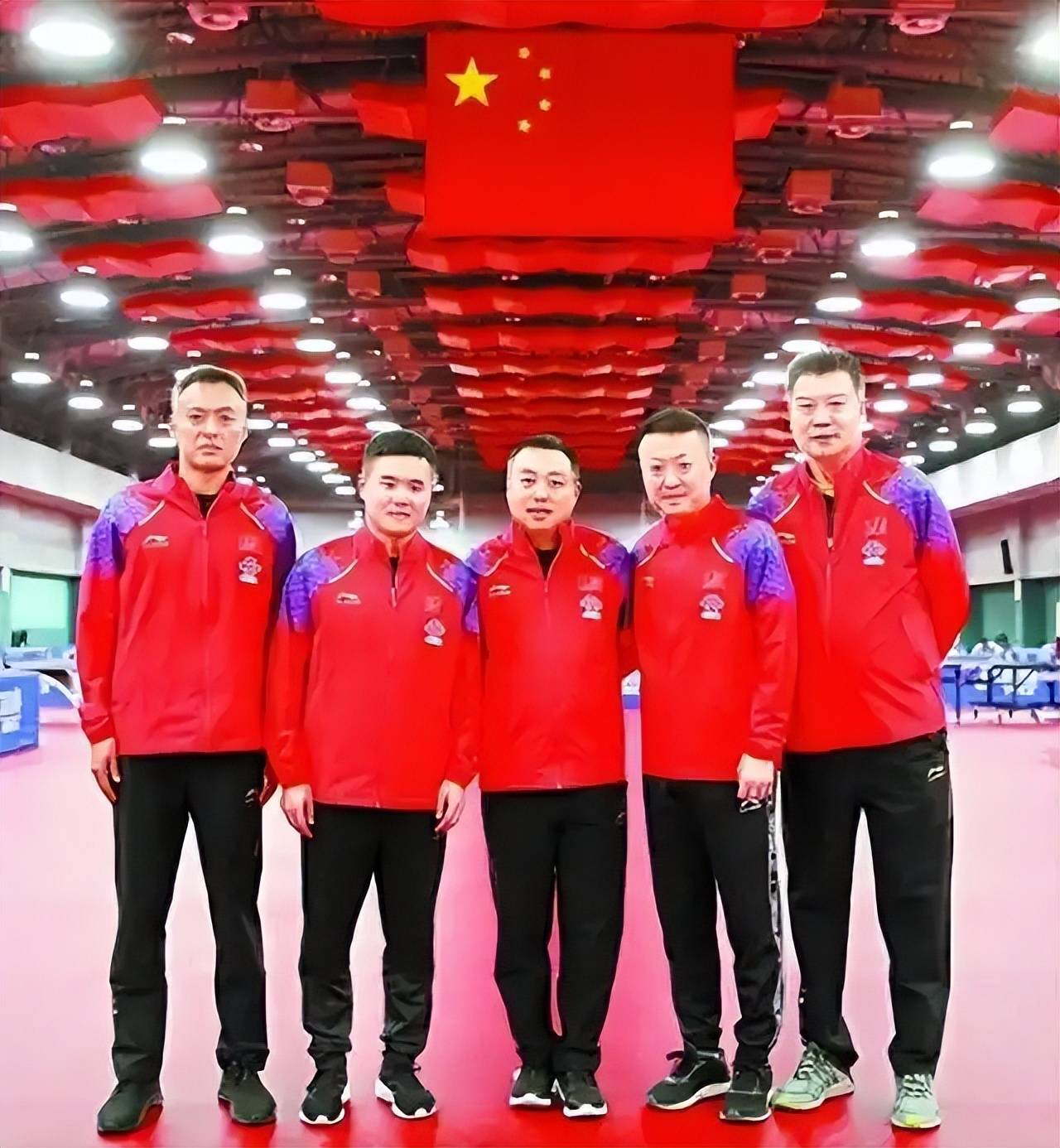 国乒刷新世界纪录，马龙教练激动落泪！