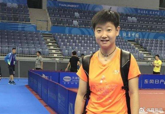 中国女排回归首秀大放异彩，孙颖莎主场球迷高呼名字